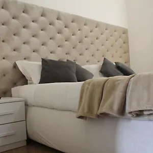  Appartamento Wamma Spanish Steps With Two Bedrooms